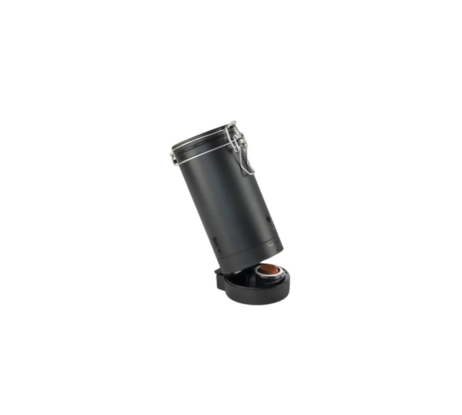 Le coffret CAPS'ME Noir Twist compatible Nespresso® Original (1 shaker, 3 capsules, 48 opercules) Le coffret CAPS'ME Noir Twist compatible Nespresso® Original (1 shaker, 3 capsules, 48 opercules)